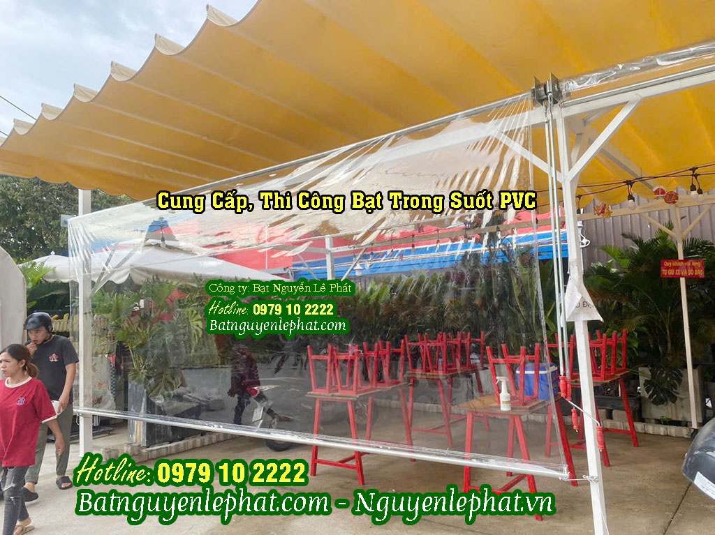 Bạt Nhựa Nilon Trong Suốt PVC Che Mưa Tự Cuốn Quán Cafe Tại Hắc Đế Buôn Ma Thuột Bạt Nhựa Nilon Trong Suốt PVC Che Mưa Tự Cuốn Quán Cafe Tại Hắc Đế Buôn Ma Thuột